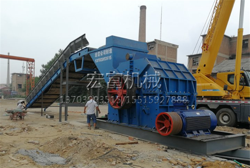 如何利用<a href='http://www.snowstop.com.cn' target='_blank'><span>金屬破碎機</span></a>來實現(xiàn)廢舊金屬回收再利用？