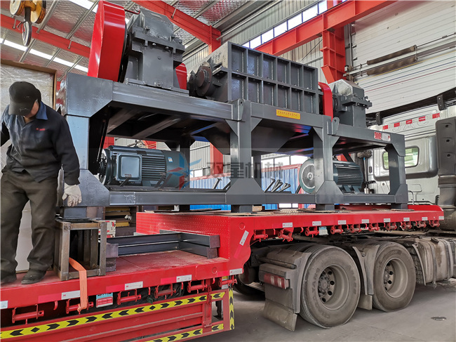 皓星機(jī)械機(jī)械生產(chǎn)的金屬破碎機(jī)可以去除油漆鐵銹嗎？